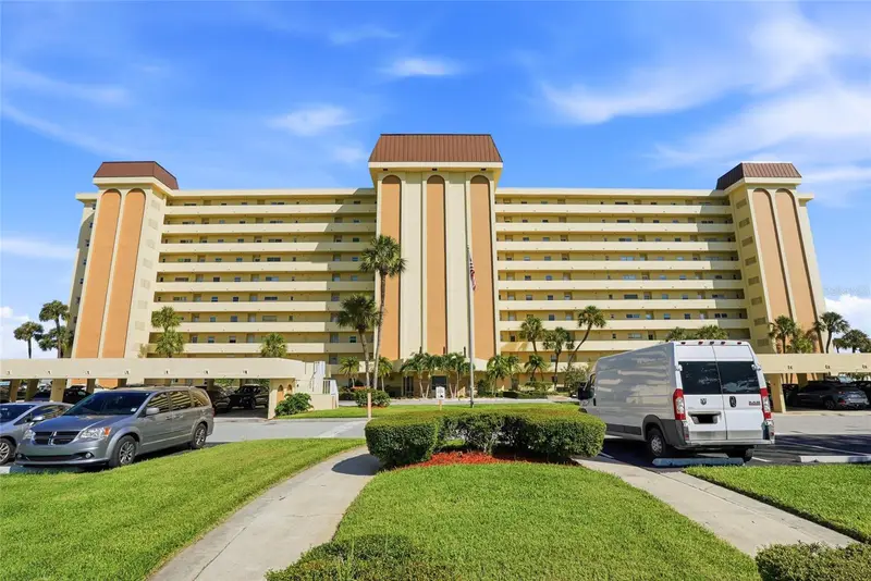 4725 Cove Cir #306, FL
