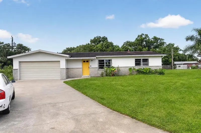 1700 Cowan Cir, FL