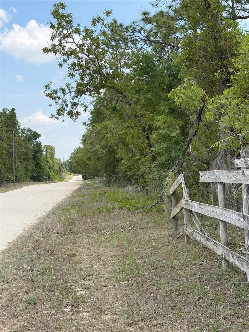 Ne 110th Ave, FL