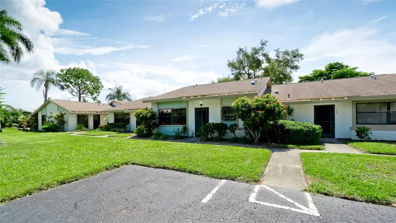 6507 Heritage Ln #2605, FL