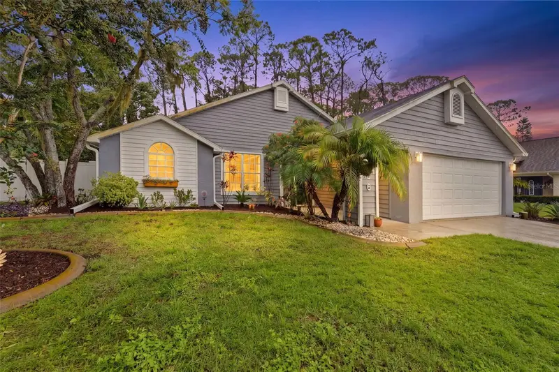 7226 Hummingbird Ln, FL