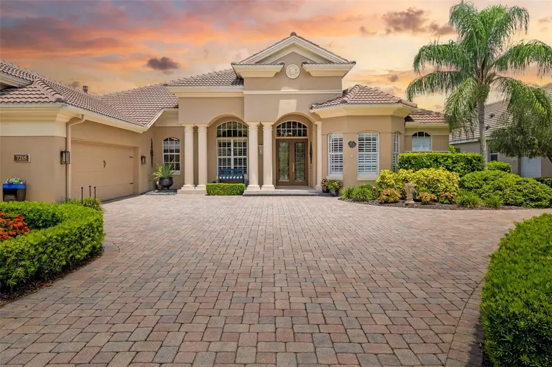 7215 Chatsworth Ct, FL