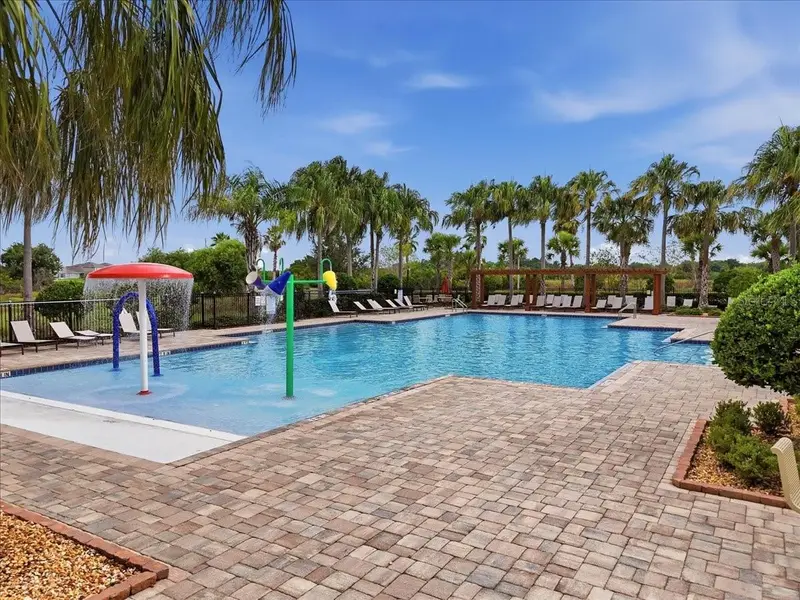 2934 Long Pond Dr, FL