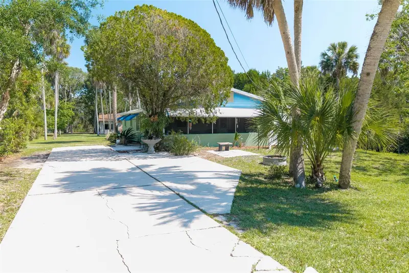10709 W Halls River Rd, FL