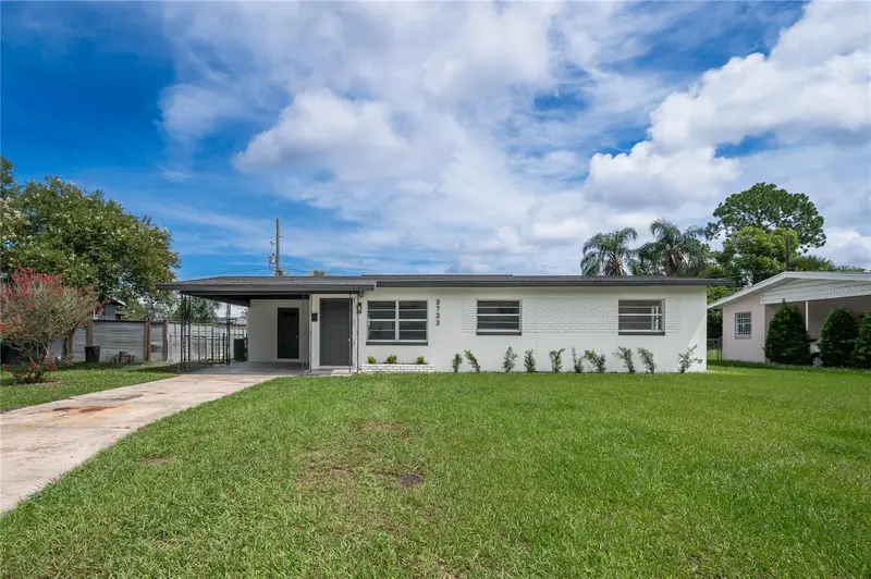 3733 Surrey Dr, FL