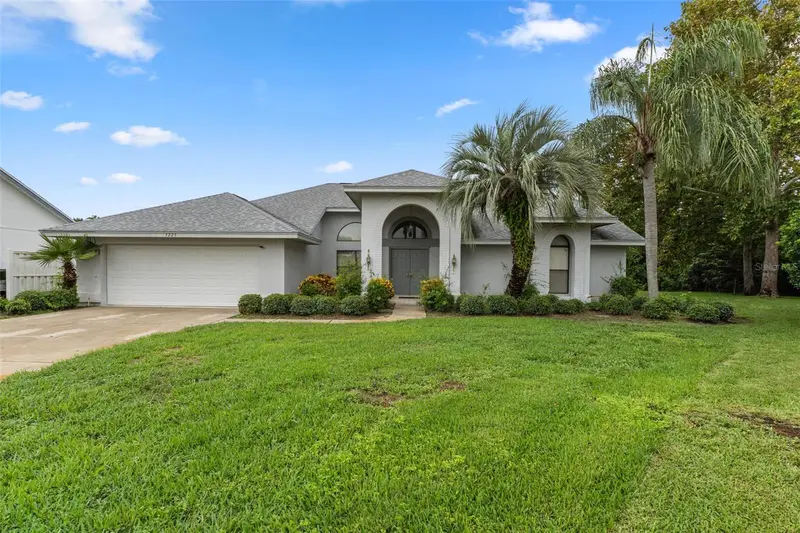 3225 Glenwood Cir, FL