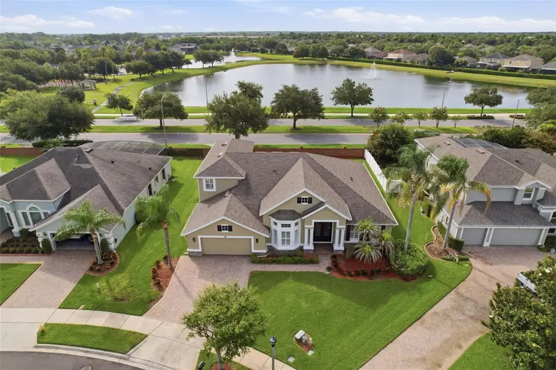426 Duff Dr, FL