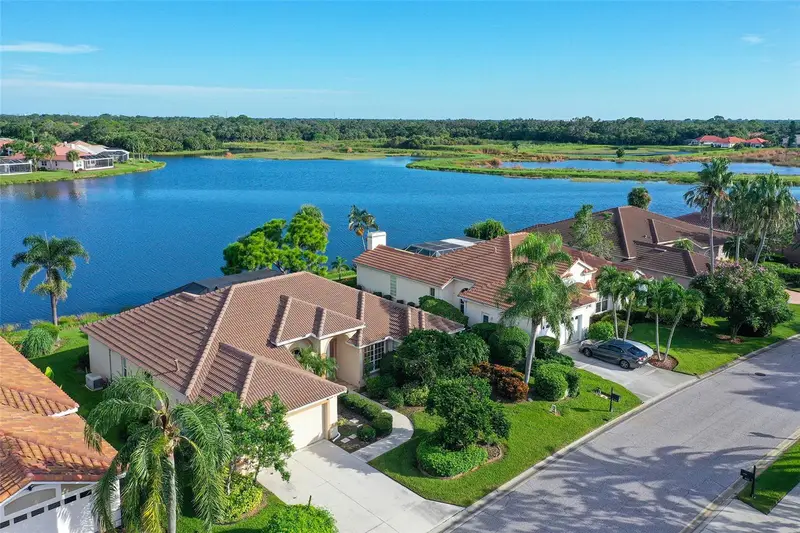 5113 Far Oak Cir, FL