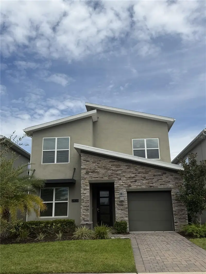 2833 Bookmark Dr, FL