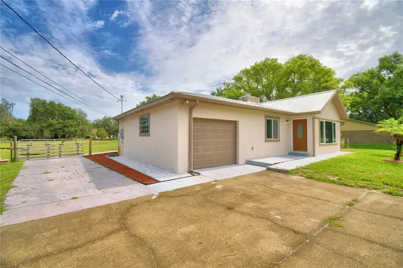 8704 Tom Costine Rd, FL