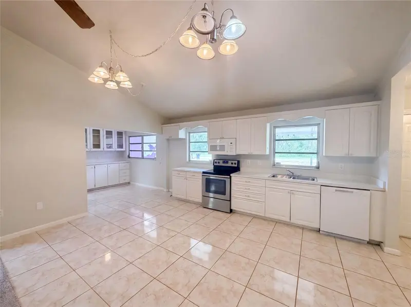 1870 N Seminole Rd, FL