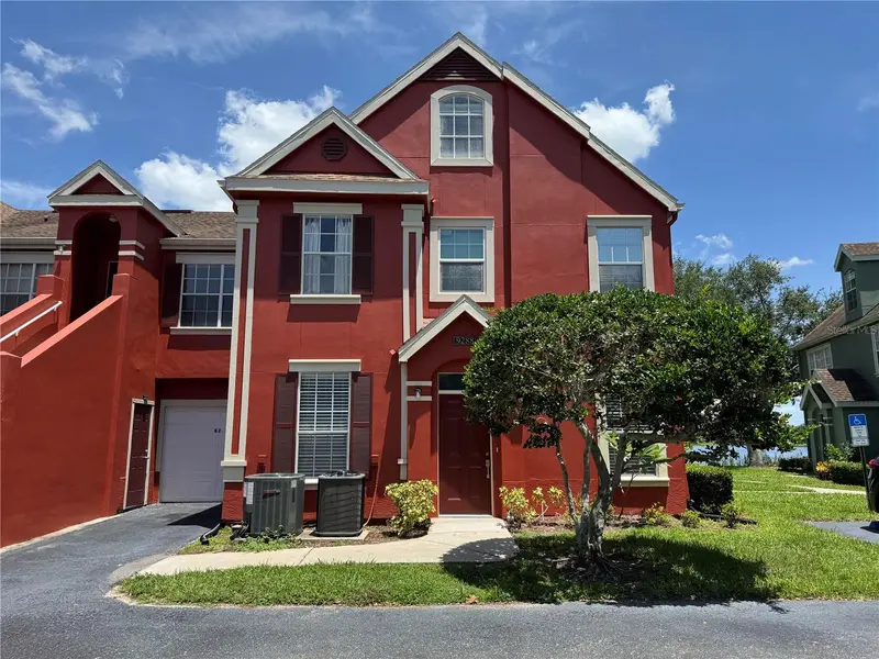 9288 Lake Chase Island Way, FL