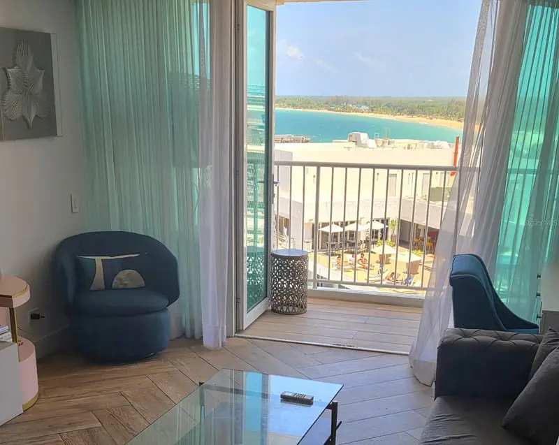 6165 Isla Verde Avenue #1270, PR