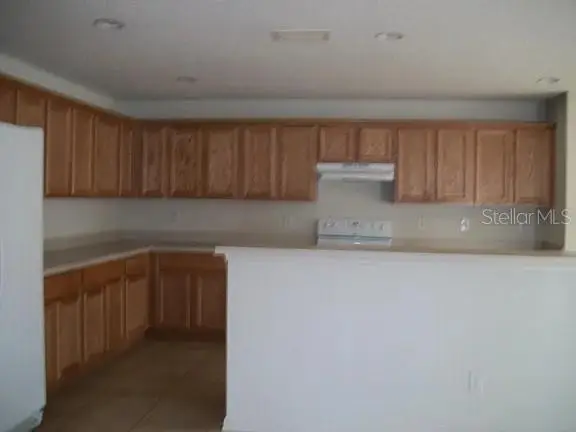 72 Rollins Ln, FL