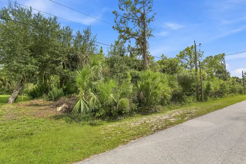 Henderson Ln, FL