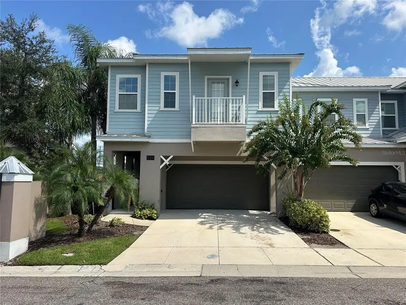 534 Lake Wildmere Cv, FL