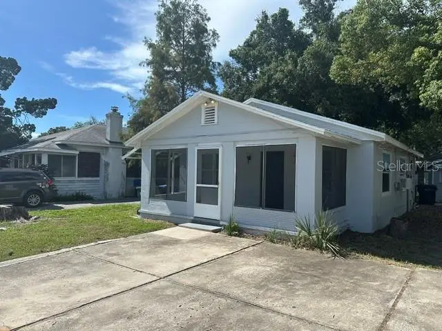 1010 Rosery Rd Nw, FL