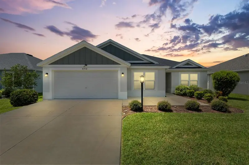 6710 Newell Loop, FL