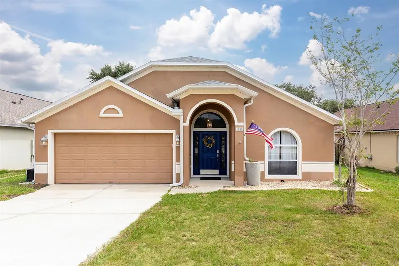 1059 Bluegrass Dr, FL