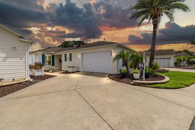 8975 Se 168th Tailfer St, FL