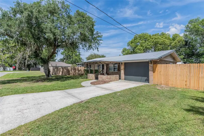 Fort Meade listing
