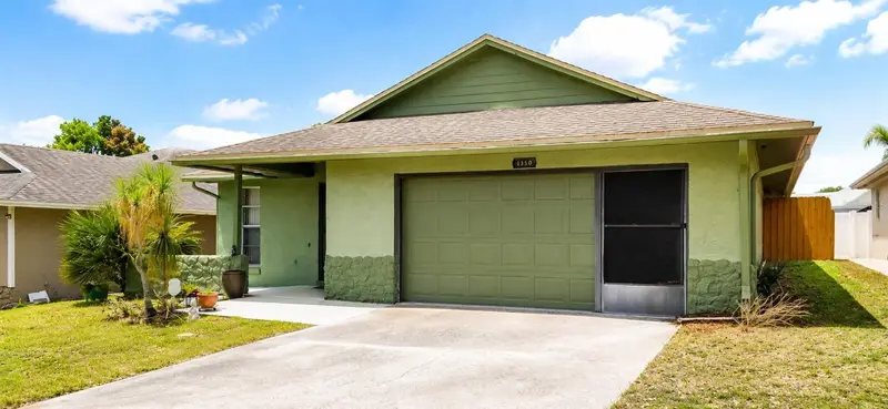 1350 Palo Alto Ct, FL