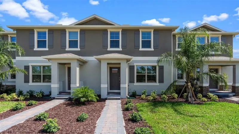 16527 Barbours Creek Way, FL