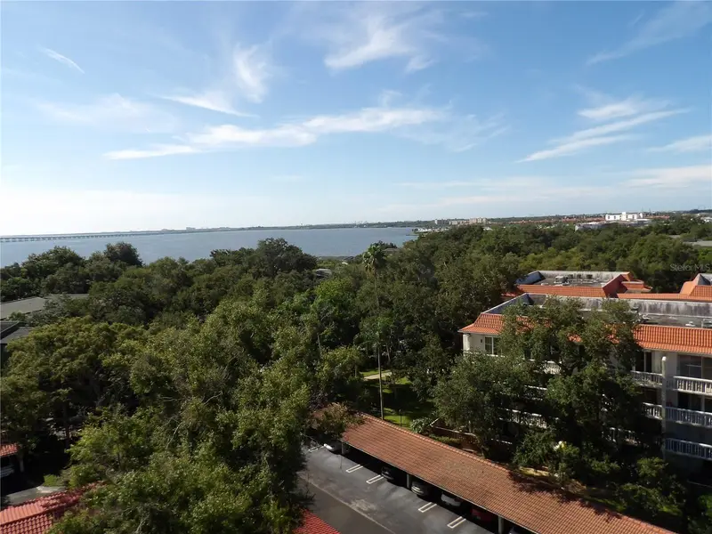 2699 Seville Blvd #802, FL