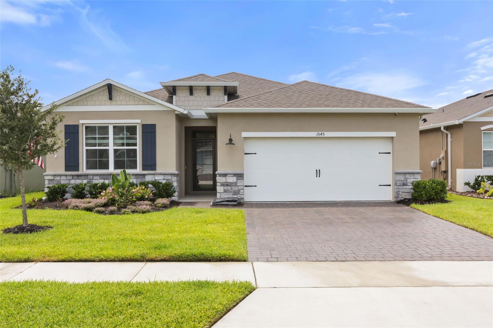 Oak Leaf Preserve listing