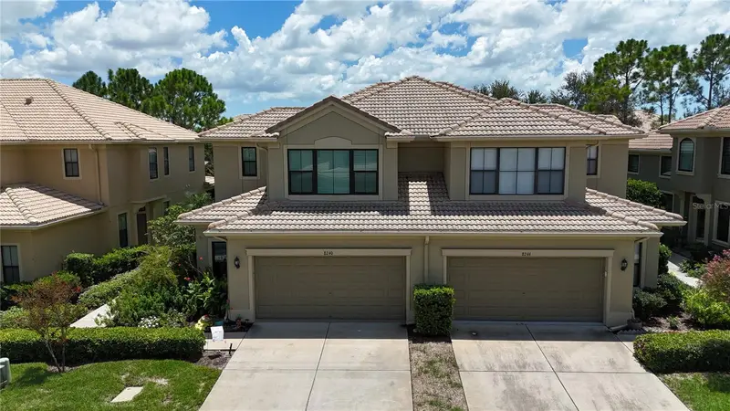 8240 Acadian Ln, FL