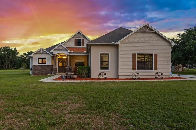5319 W Trapnell Rd, FL