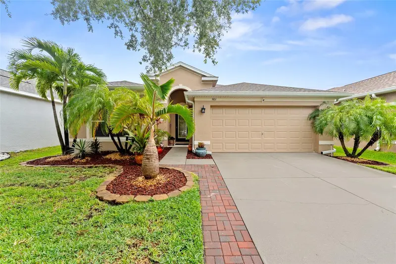 901 Parker Den Dr, FL