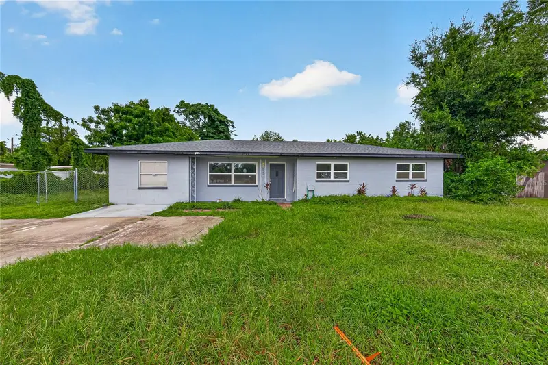 708 N Parsons Ave, FL