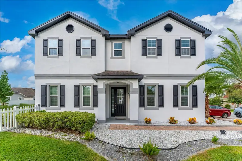 2527 Nouveau Way, FL