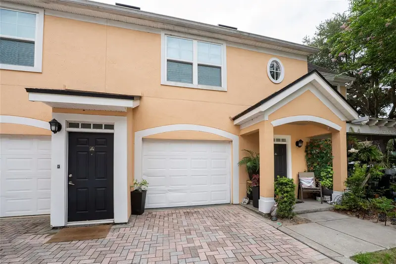 3432 Westchester Square Blvd #203, FL