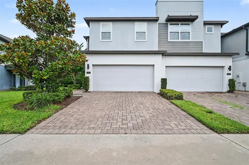 1427 Broad Wing Ln, FL