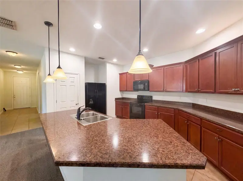 4311 Moon Shadow Loop, FL