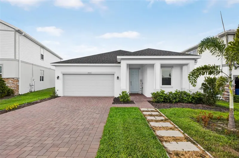 2053 Heart Lake Dr, FL