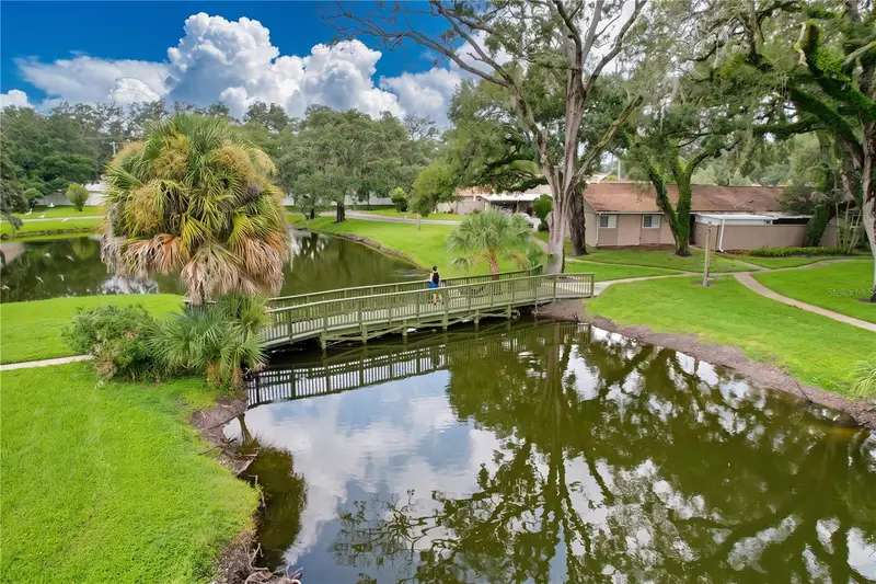 7907 Sabal Dr, FL