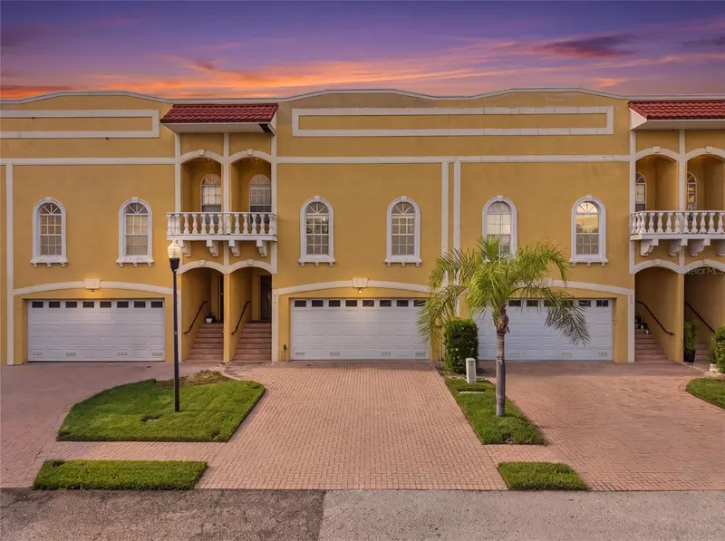 515 Villa Treviso Ct, FL