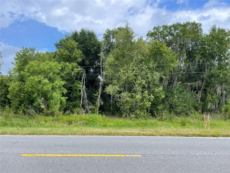 E Lake Shore Blvd, FL