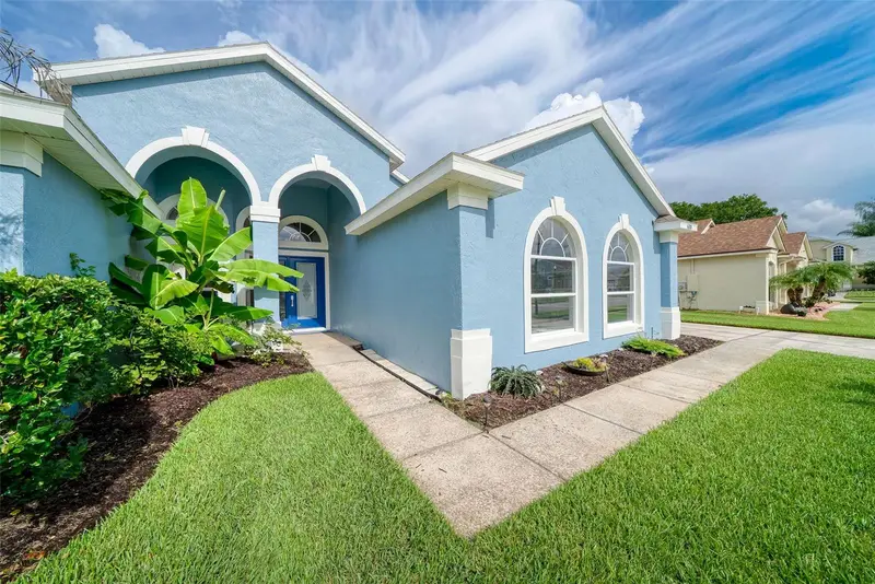 630 Riomar Ave, FL