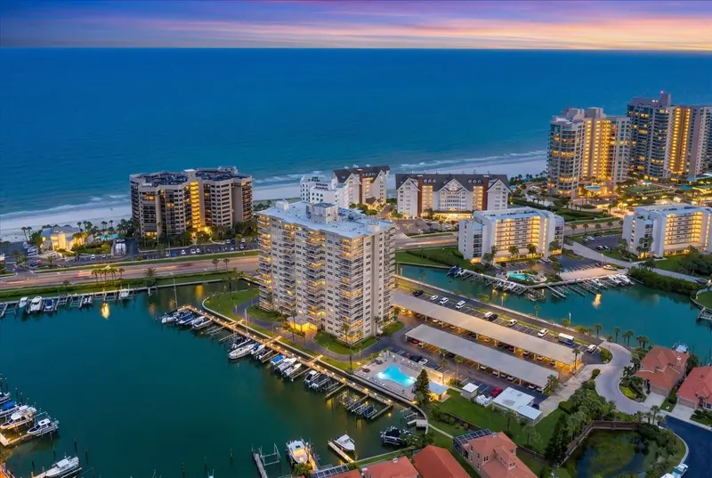 1621 Gulf Blvd #607, FL