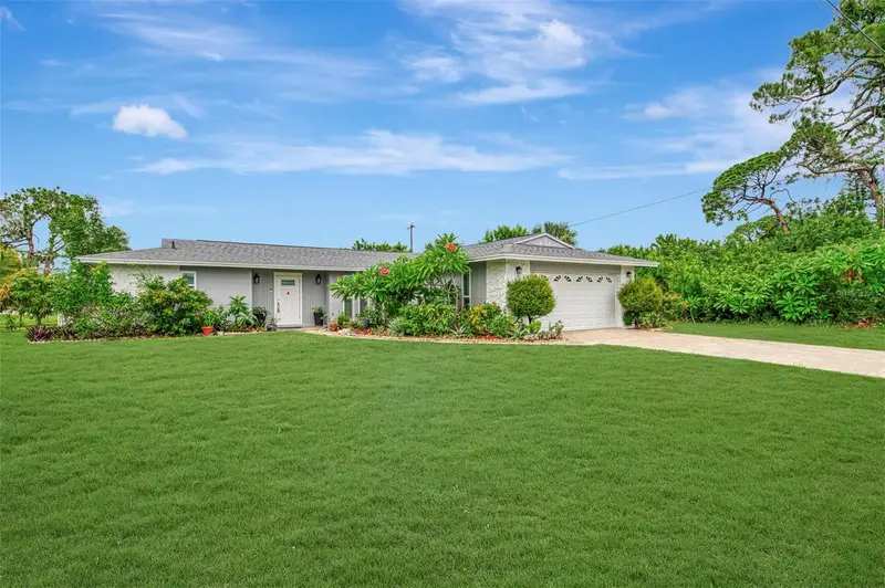 4240 Shamrock Dr, FL