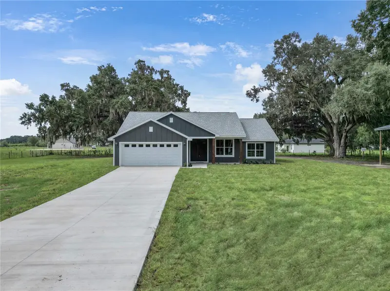 1173 W C 476, FL
