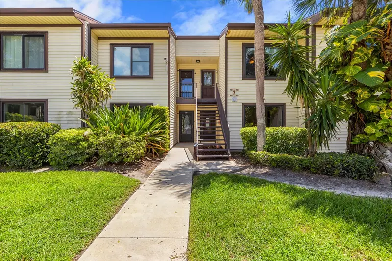 428 Moorings Cove Dr #7f, FL