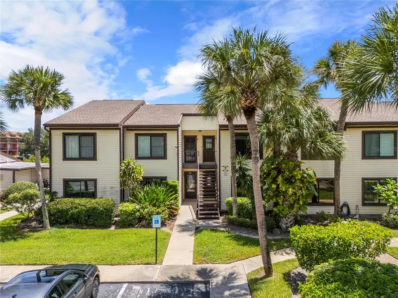 428 Moorings Cove Dr #7f, FL