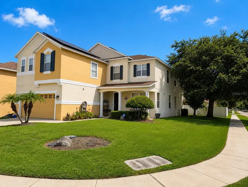 4664 Caverns Dr, FL