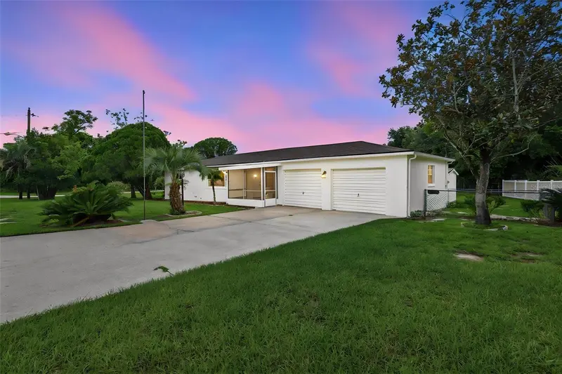 18 Aster Dr, FL