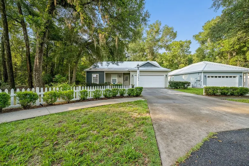 7250 Cardinal Trl, FL